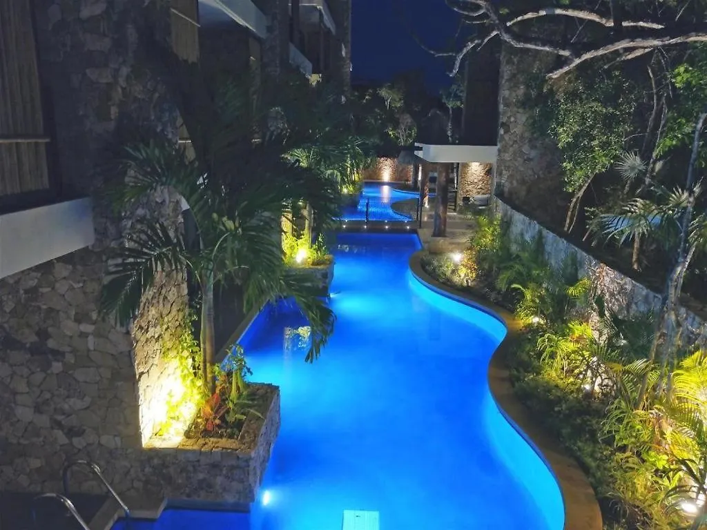 Luxury Aldea Zama 2Bed - 2Bat Apartment Private Terrace & Swim Up Tulum